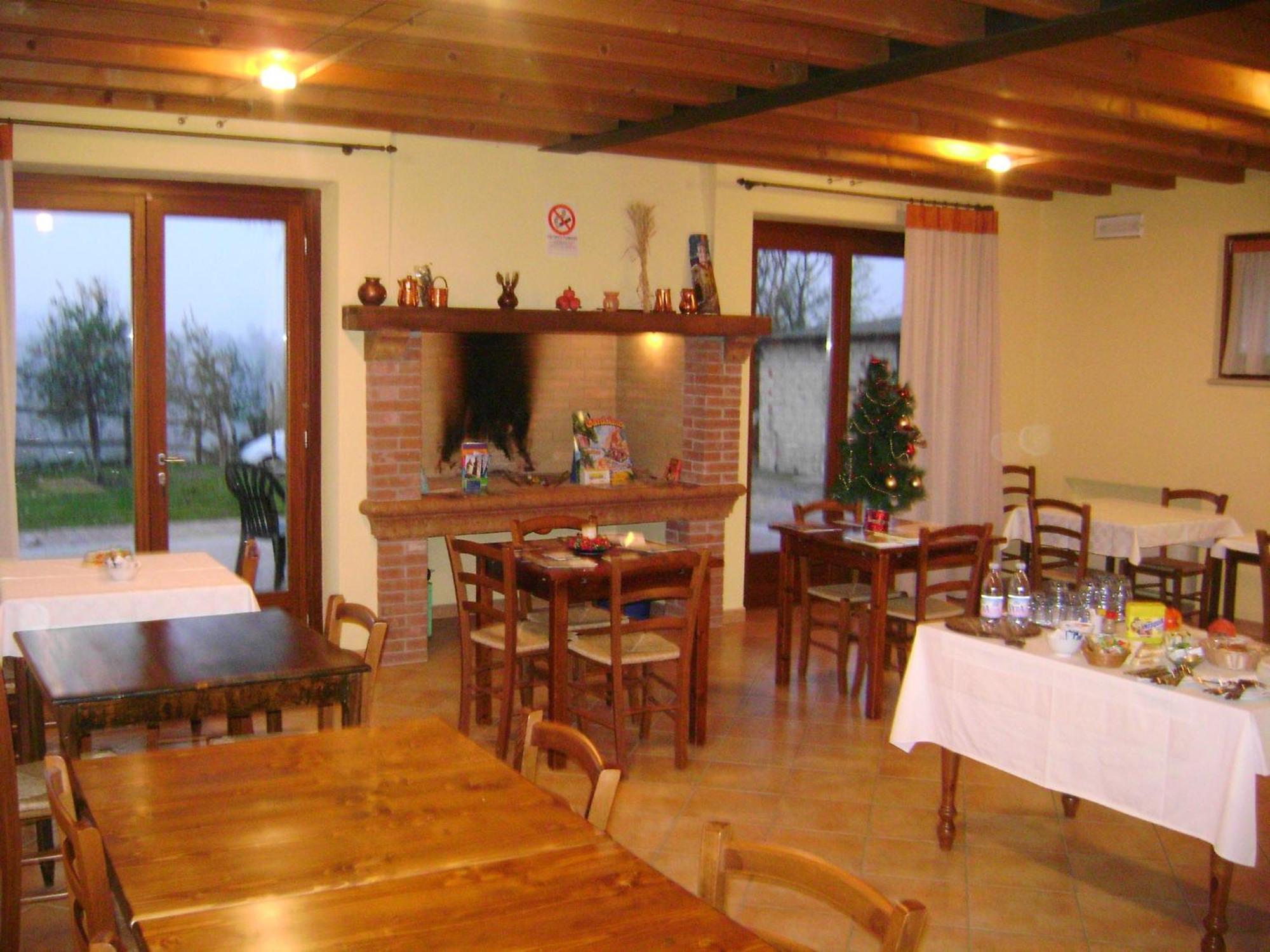 Agriturismo Le Sigalette Salionze Екстер'єр фото