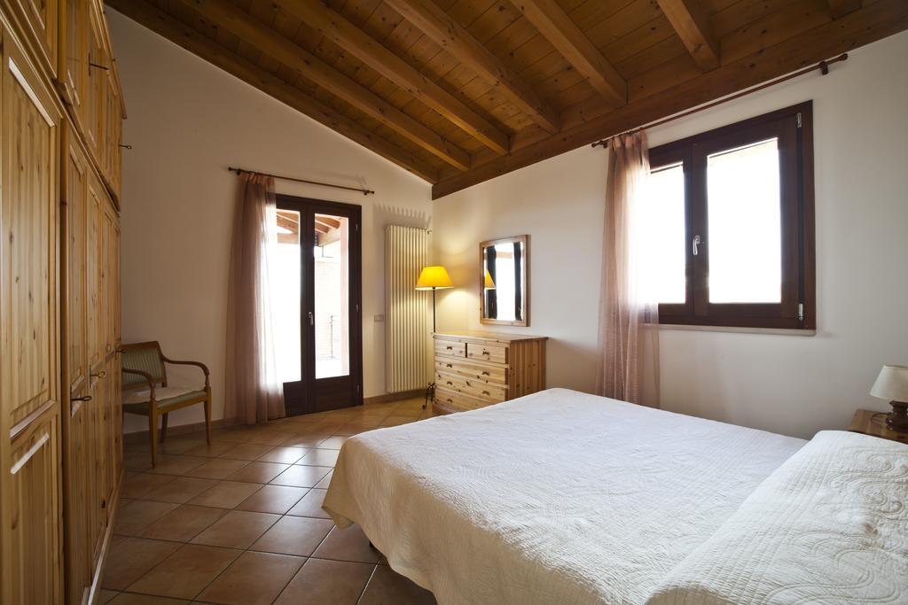 Agriturismo Le Sigalette Salionze Екстер'єр фото