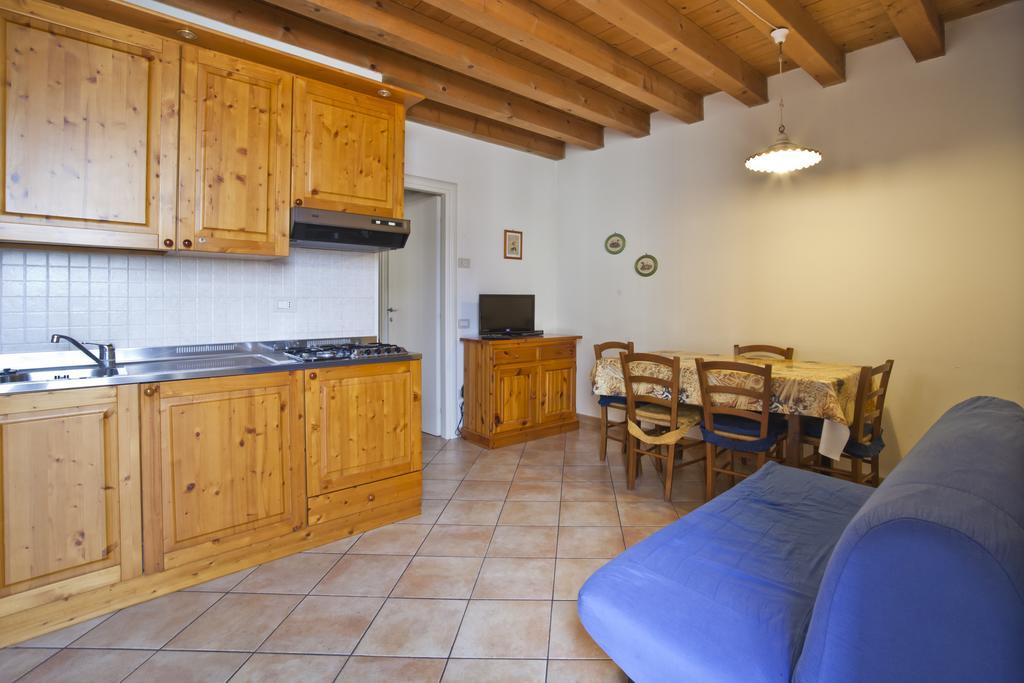 Agriturismo Le Sigalette Salionze Екстер'єр фото