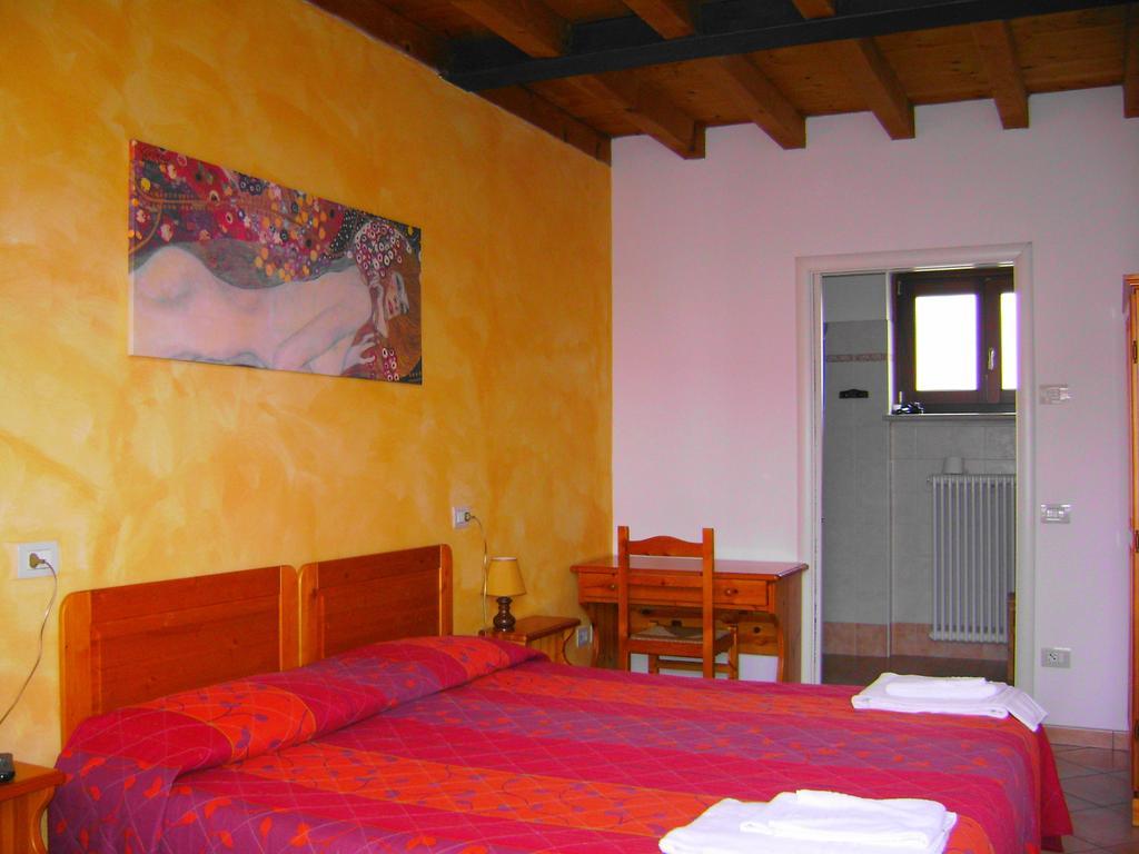Agriturismo Le Sigalette Salionze Номер фото